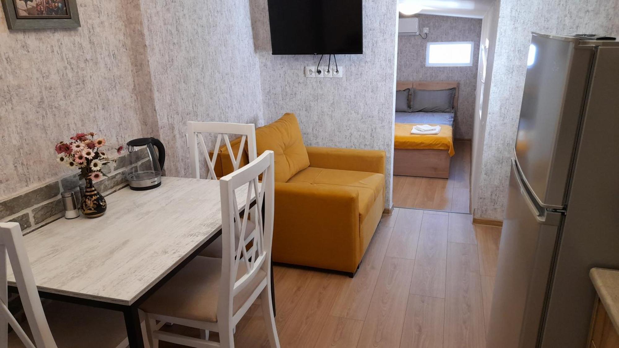 Tbilisi Home Apartment Экстерьер фото